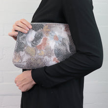 Load image into Gallery viewer, Ruby Handbag by Willow and Zac
